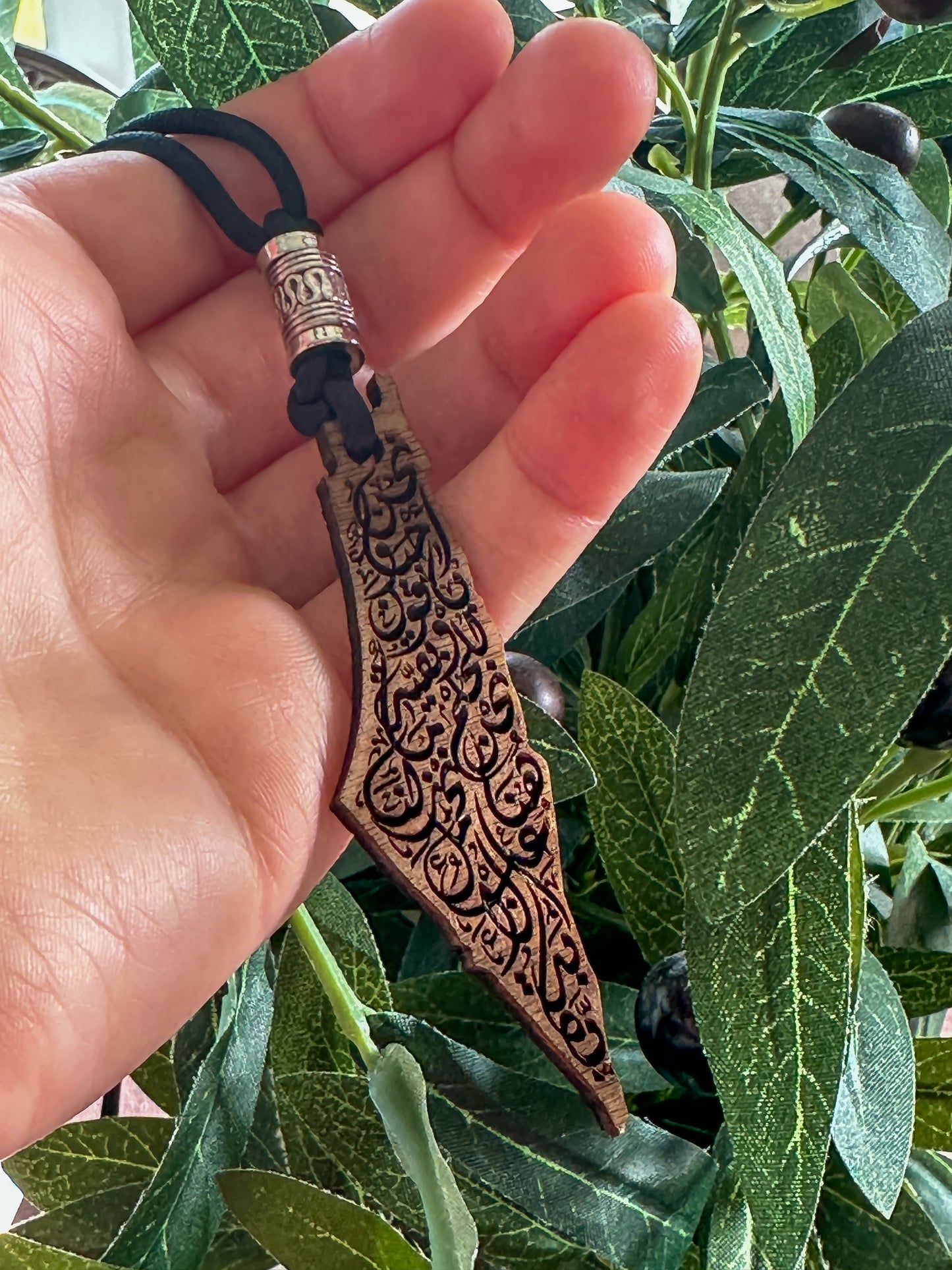 Palestinian Map pendant with Arabic Calligraphy
